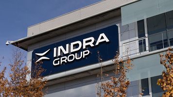 La tecnol�gica Indra cierra la compra del 89,68% de Hispasat a Redeia por 725 millones de euros