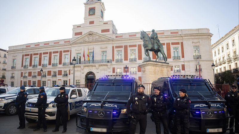 La Puerta del Sol despide 2025 con un dispositivo de 300 efectivos policiales y aforo de 15.000 personas