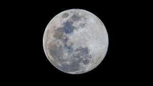 La primera luna llena del a�o, este viernes, en Caracas