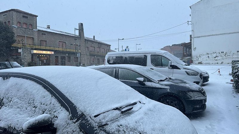 La nevada enfarina la Catalunya Central i es despla�a cap al prelitoral
