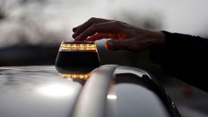 Vista de la baliza luminosa V-16 conectada