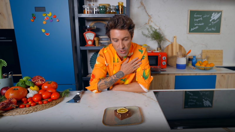 Brownie de cigrons i xocolata negra amb taronja al forn