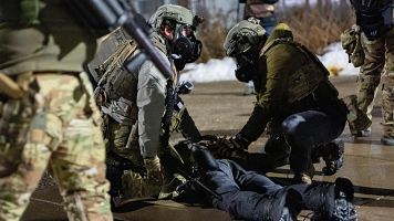 Minnesota e Illinois denuncian el despliegue del ICE en sus estados