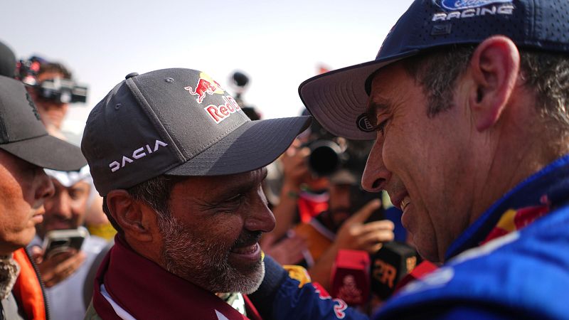 Nasser Al Attiyah ampl�a su dinast�a: su sexto Dakar en coches con Nani Roma en una heroica segunda posici�n