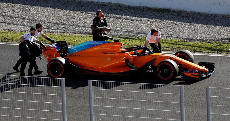 Regresa el pánico a McLaren después de un día improductivo