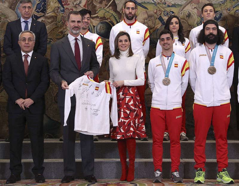 Los Reyes agradecen los esfuerzos y éxitos a los españoles de Pyeongchang 2018