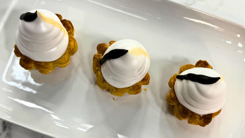 Receta de Carolinas de Bilbao de Joseba Arguiñano de 'Top Chef: dulces y famosos'