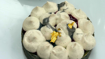 Receta de Tartaleta de s�samo negro y grosella negra de 'Top Chef: dulces y famosos'