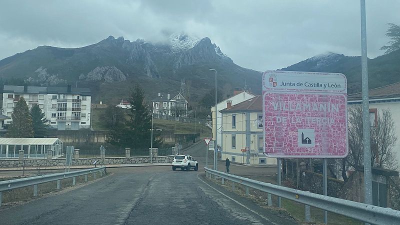 La comisi�n de fiestas de Villaman�n de la Tercia, en Le�n, reparti� 450 papeletas del Gordo aunque, por error, s�lo consign� 400.