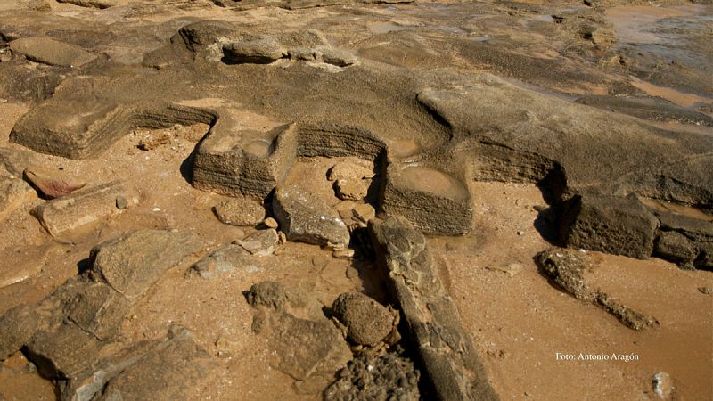 El temporal deja al descubierto una piscifactoría romana en Trafalgar