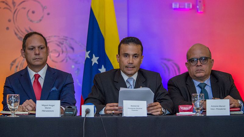 El Supremo venezolano en el exilio admite querella contra Maduro por Odebrecht