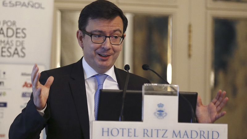 Rajoy nombra a Román Escolano como nuevo ministro de Economía en sustitución de Guindos
