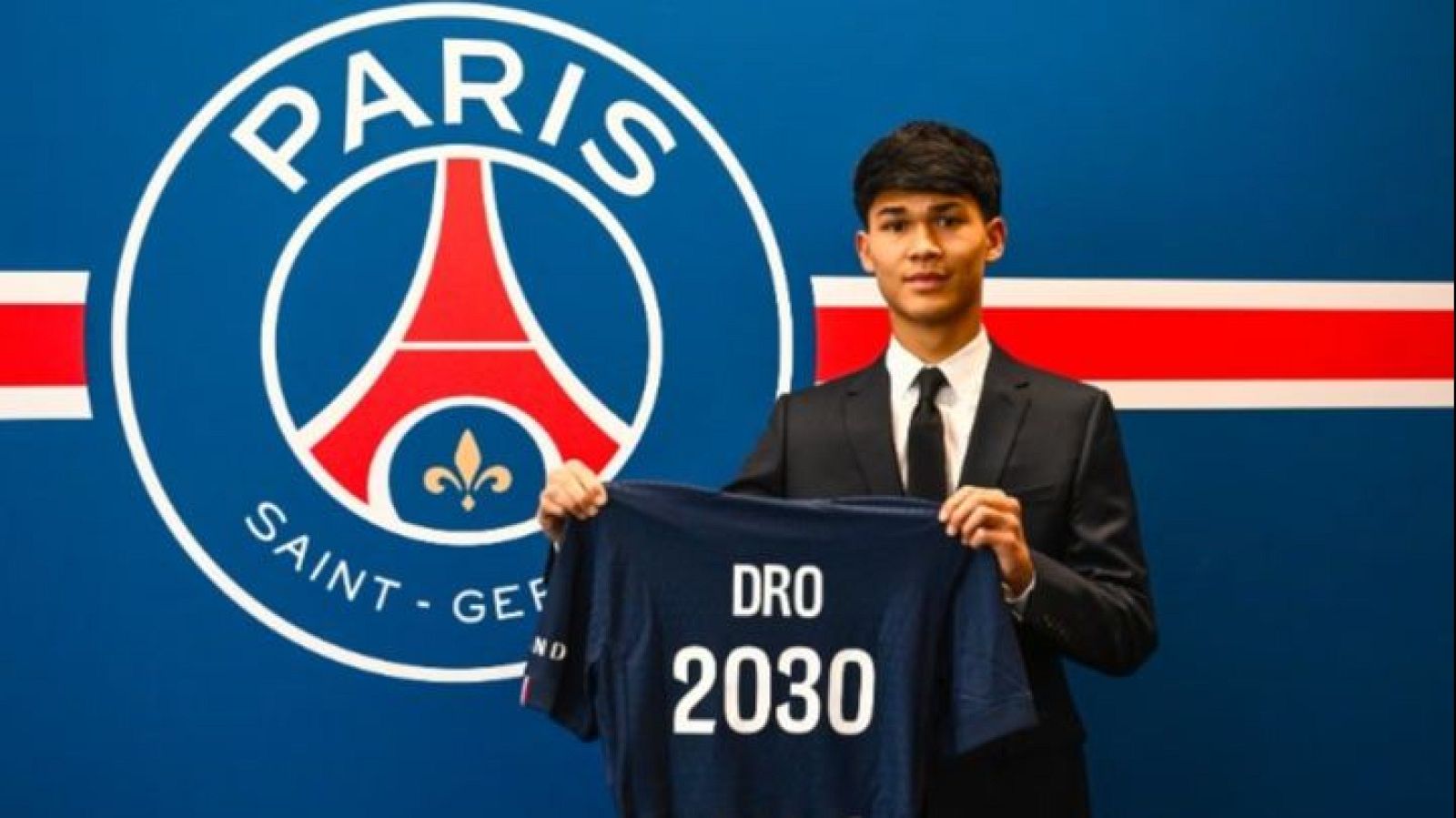 Dro Fernández deja el Barça y ficha por el PSG | Ver