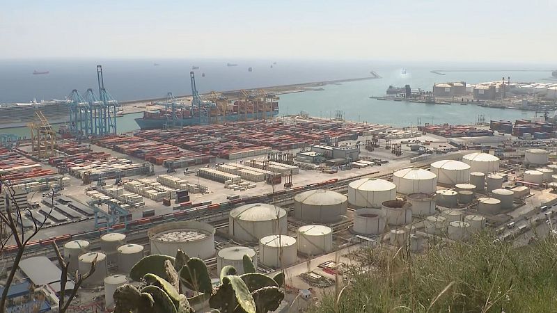 El tall al t�nel de Rub� bloqueja el tr�nsit de mercaderies