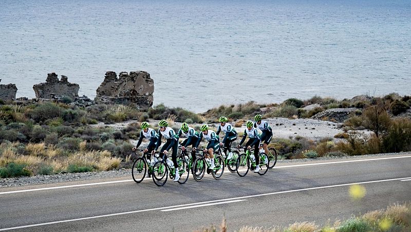 El Caja Rural participar� en el Tour de Francia 2026 tras ser invitado por la organizaci�n