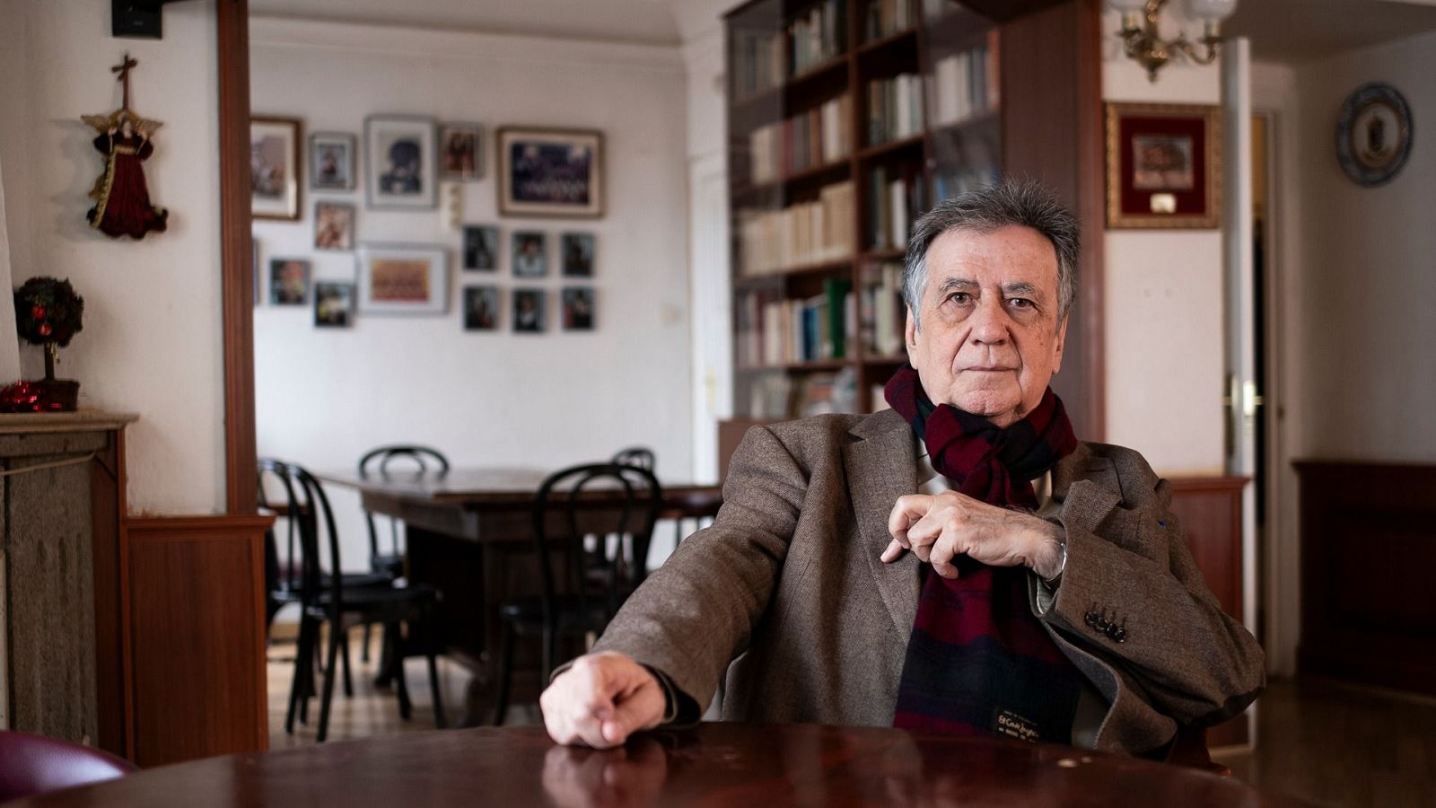 Luis Landero y un libro de historias a la lumbre - Página Dos - Página Dos | Ver