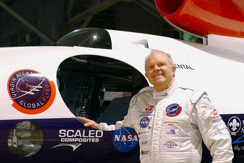 Unos excursionistas encuentran pertenencias del aventurero Steve Fossett en California