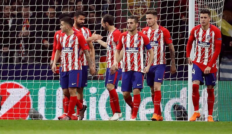 El Atlético de Madrid encarrila el pase en una Europa League que se le complica al Athletic
