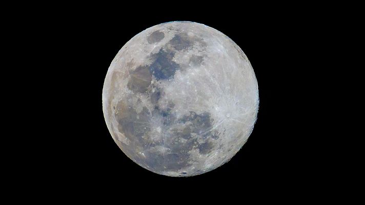 La primera luna llena del a�o, este viernes, en Caracas