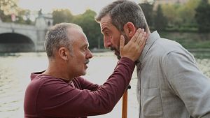 Fotograma de 'P�jaros'