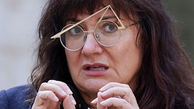 Cine, gafas, 'charneguismo', bullying, amor y reencarnaci�n: Isabel Coixet