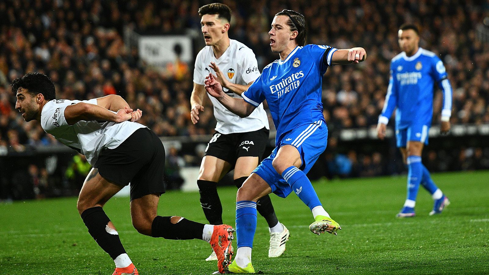 Valencia - Real Madrid: resumen del partido | 23ª jornada de Liga | Ver