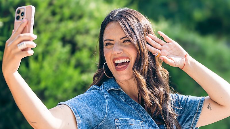 La 2Cat estrena 'Fes-me viral', el programa de Nerea Sanfe