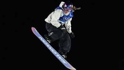 Nora Cornell se queda sin final en snowboard big air en el debut espa�ol en los Juegos de Milano Cortina