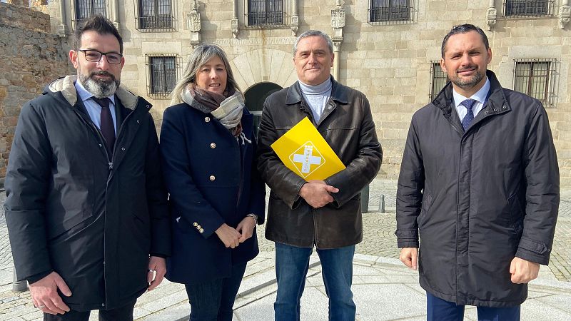 Pedro Pascual (XAV), el médico que quiere revalidar representación "por los intereses de Ávila" en Castilla y León