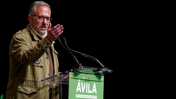 Elecciones Castilla y Le�n: el candidato de Vox a la Presidencia de Castilla y Le�n, Carlos Poll�n, durante la presentaci�n de las candidaturas en �vila