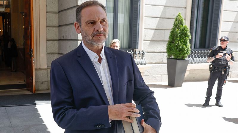 Ábalos se queda sin la indemnización del Congreso tras su suspensión como diputado