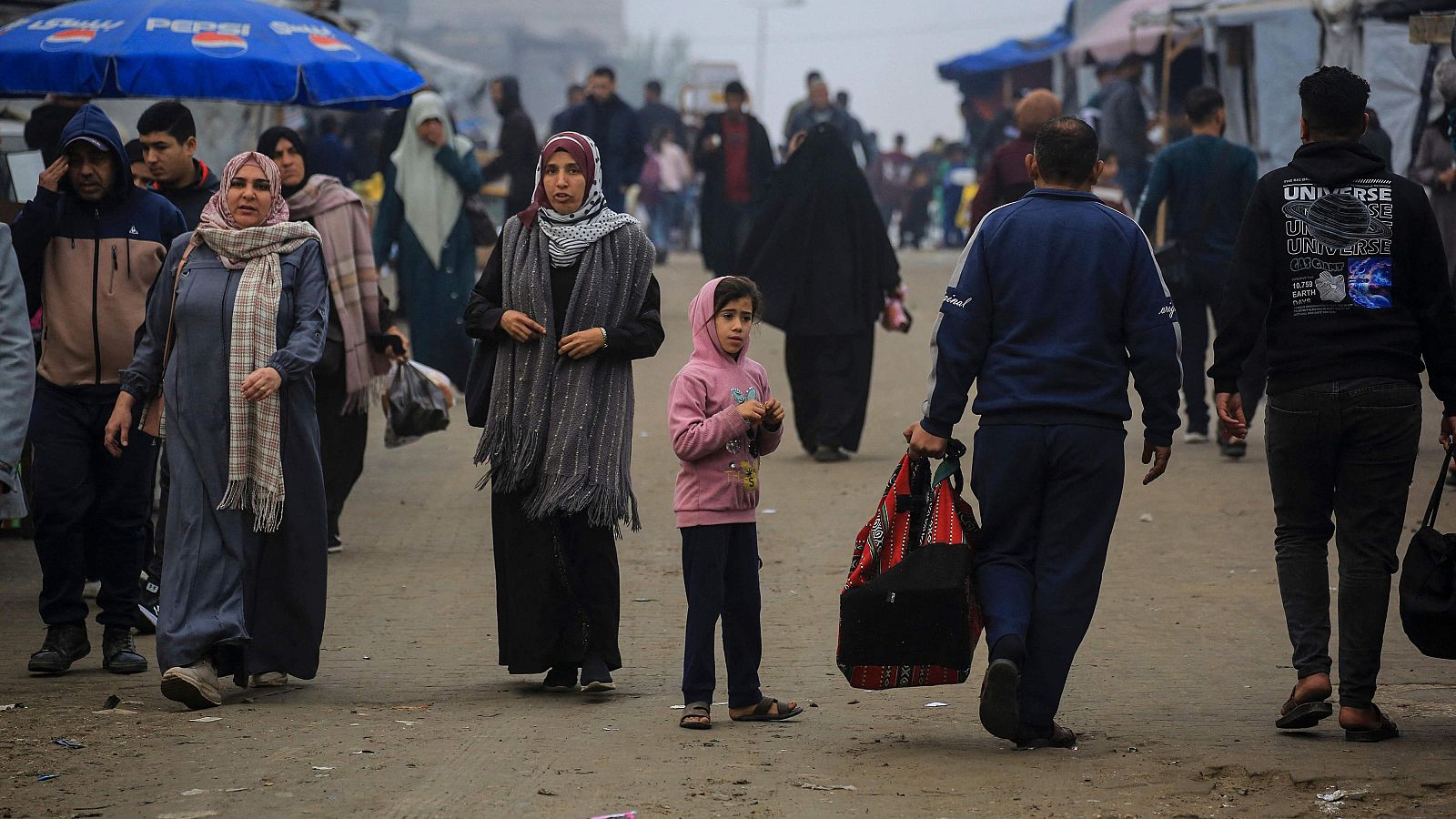 Reabre en Gaza la primera radio tras la guerra - La tarde en 24h | Ver