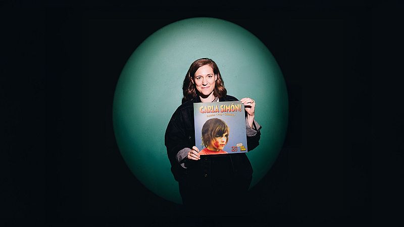 La directora Carla Simón visita el club de jazz 'Gran Tonino'