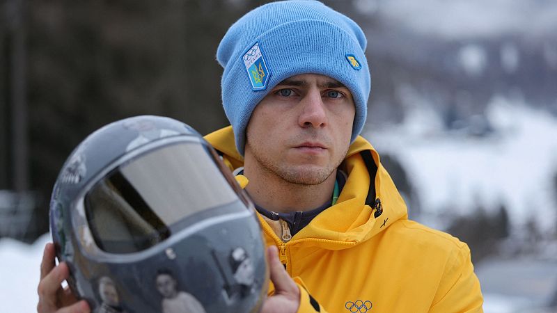 El COI aparta de los Juegos al ucraniano Heraskevych por mantener su casco: "Es el precio de la dignidad"