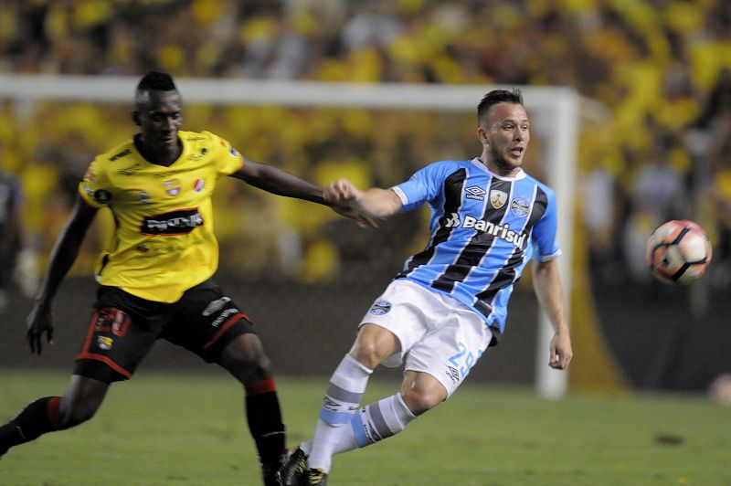 El Barça anuncia un acuerdo con el Gremio para fichar a Arthur en julio