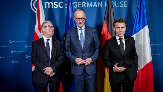 El canciller alem�n y el secretario de Estados Unidos hoy en la Conferencia de Munich