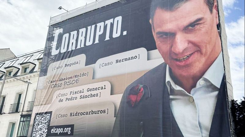 Archivada la denuncia de S�nchez contra la lona de Hazte O�r que le llamaba corrupto frente al Congreso: "Es cr�tica pol�tica"