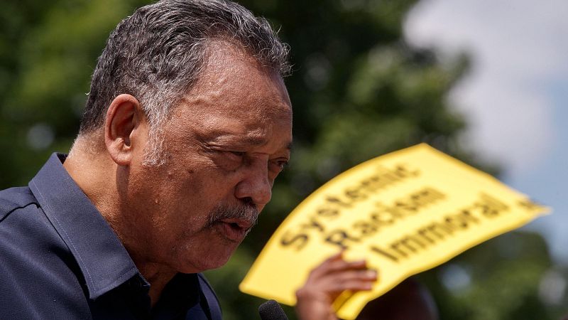 Muere el activista estadounidense de derechos civiles Jesse Jackson a los 84 años