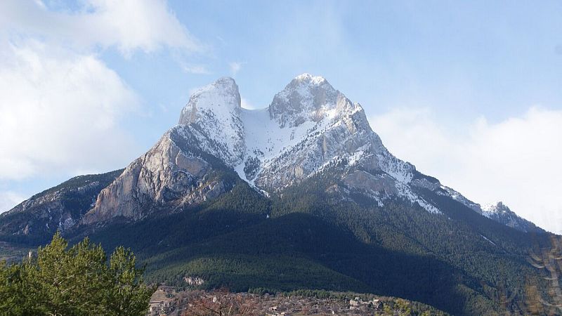 Mor un excursionista en precipitar-se al Pedraforca