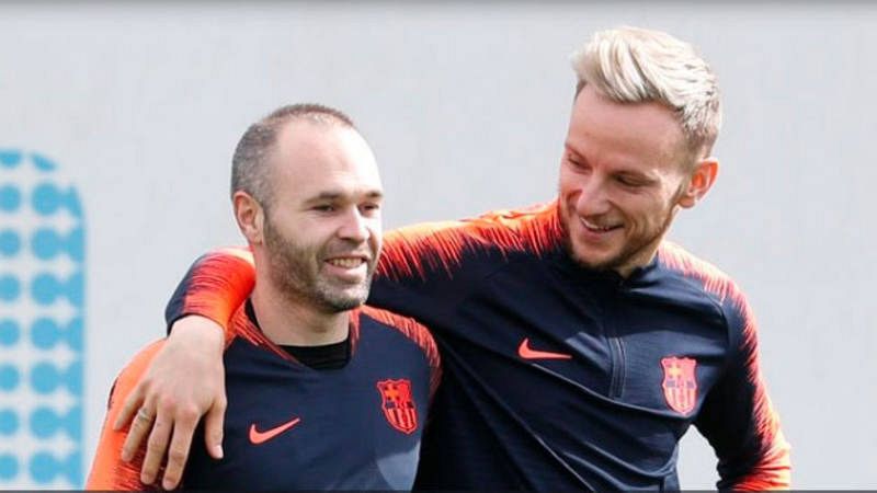 Iniesta se ejercita con el grupo a 48 horas del partido ante el Chelsea