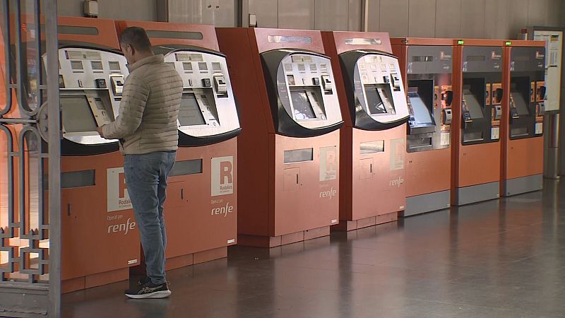 Rodalies perd un 25% d'usuaris un mes després de l'accident de Gelida