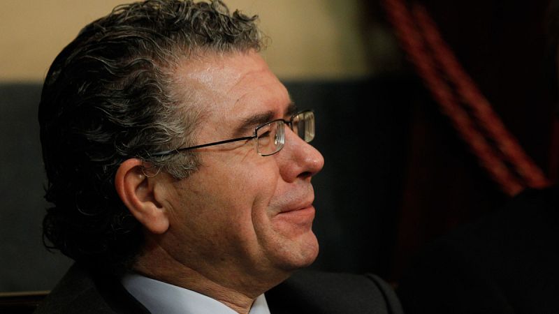 Granados no se presenta ante el juez porque la Policía no le localiza en su casa