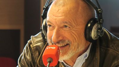 'La ley de la calle': el programa de Arturo Pérez-Reverte que estaba a ambos lados de la ley