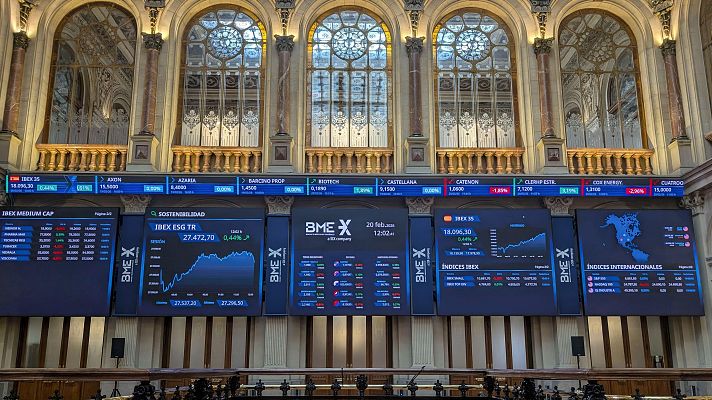 El Ibex 35 vuelve a cerrar en un m�ximo hist�rico y rompe la barrera de los 18.200 puntos