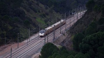 La Guardia Civil se�ala que personal de Adif retir� material del accidente de Adamuz sin autorizaci�n previa