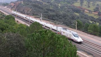 Adif defiende que solo retir� piezas del accidente de Adamuz que no se llev� la Guardia Civil y la CIAF