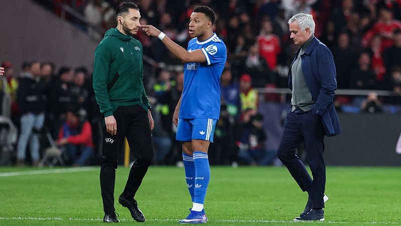 Real Madrid vs Benfica, un duelo a cara o cruz marcado por la pol�mica racista y la sanci�n a Prestianni