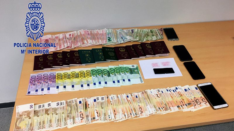 Detenidas 155 personas, en su mayoria chinos, que formaban una red de tráfico ilegal de compatriotas