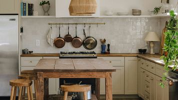 �Por qu� los colores c�lidos ganan la partida?: La masterclass de decoraci�n de 'DecoMasters'