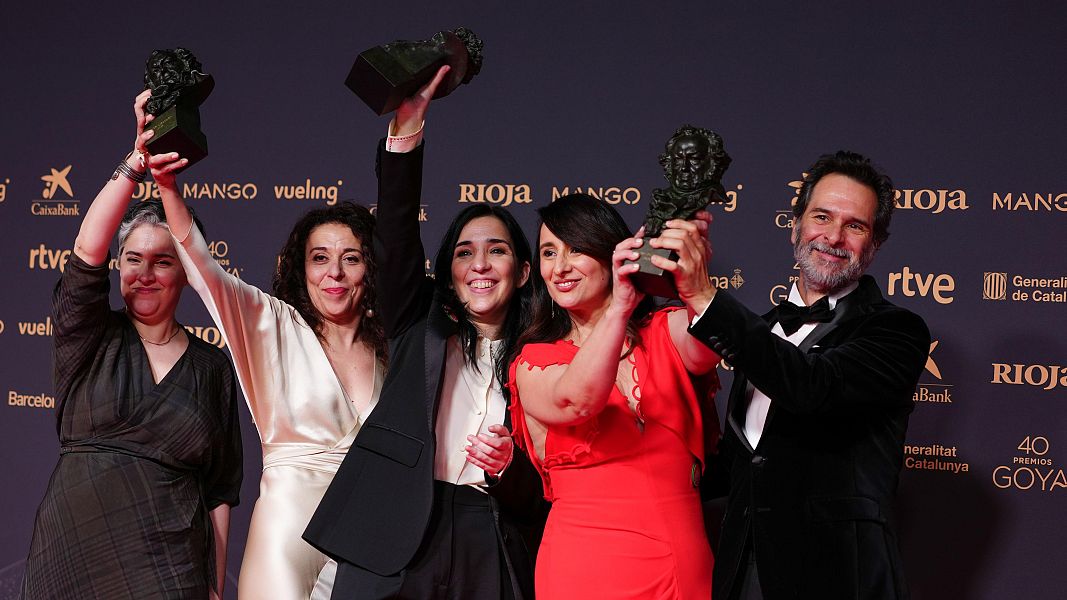 Alauda Ruiz de Azua, Nahikari Ipina, Sandra Hermida, Marisa Fernandez Armenteros i Manuel Calvo